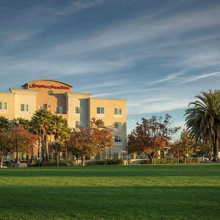 Hampton Inn & Suites Suisun City Waterfront Eksteriør bilde