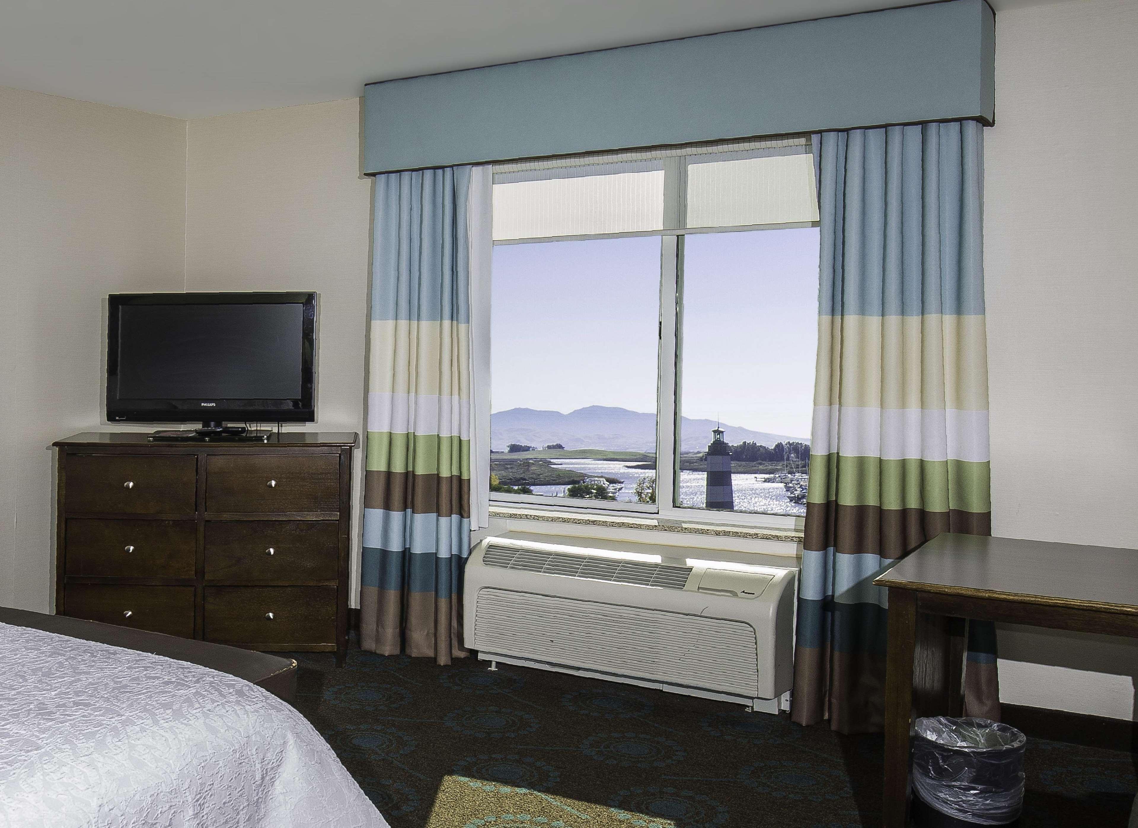 Hampton Inn & Suites Suisun City Waterfront Eksteriør bilde